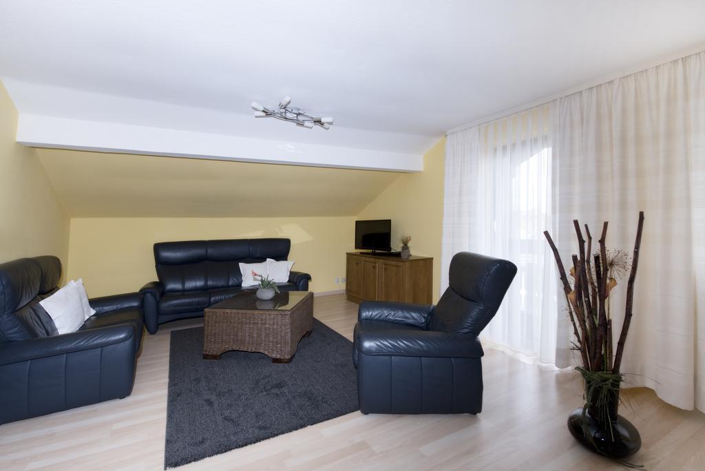 Appartementhaus-Edelweiss Bad Füssing Kamer foto